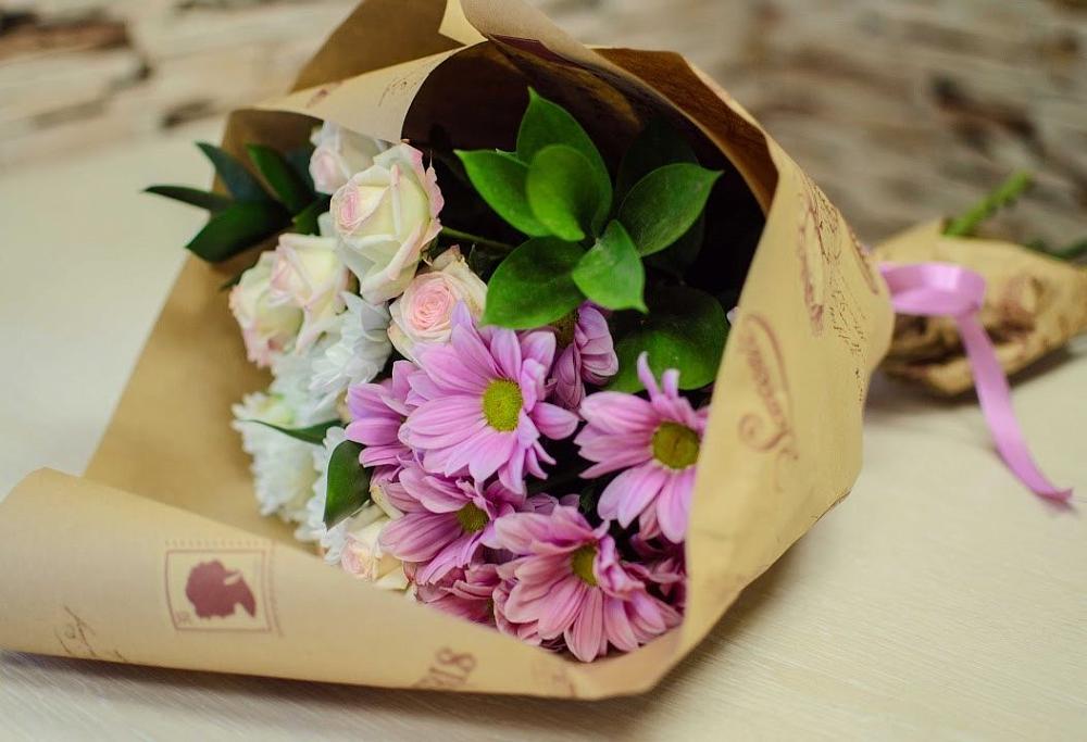 Букет цветов из: Розы и Хризантемы в Трубичино