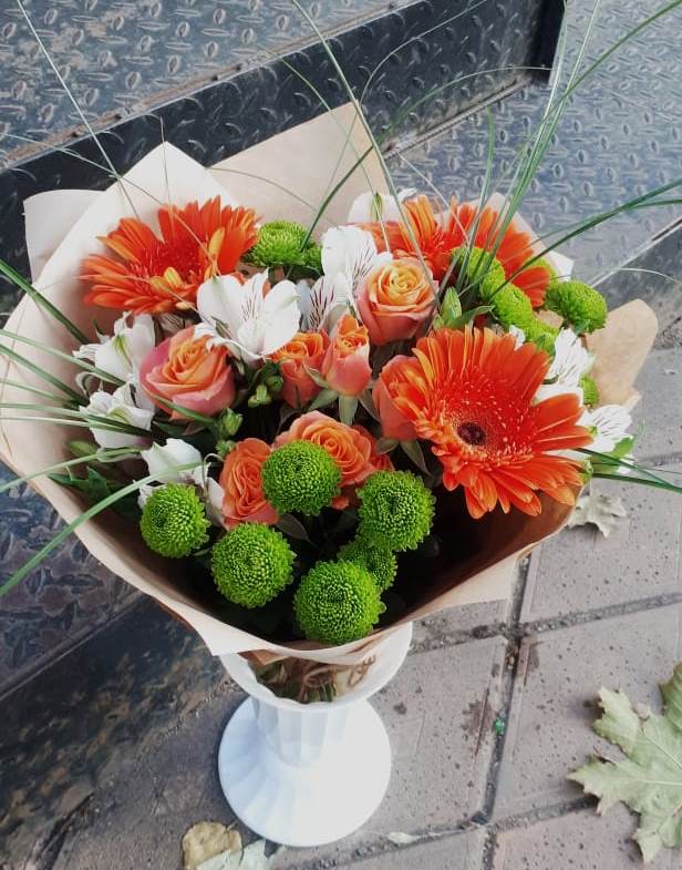 Букет цветов из: Герберы, Хризантемы, Альстромерии и Розы в Трубичино