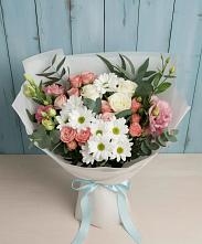 Букет цветов из:  Розы, Лизиантусы и Хризантемы #REPLACE_PRED# Трубичино