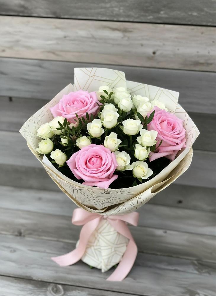 Букет цветов из: Розы в Трубичино
