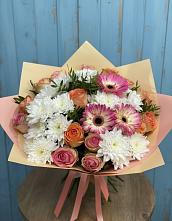 Букет цветов из:  Розы, Герберы и Хризантемы #REPLACE_PRED# Трубичино