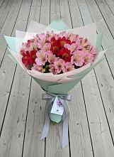 Букет цветов из:  Альстромерии #REPLACE_PRED# Трубичино