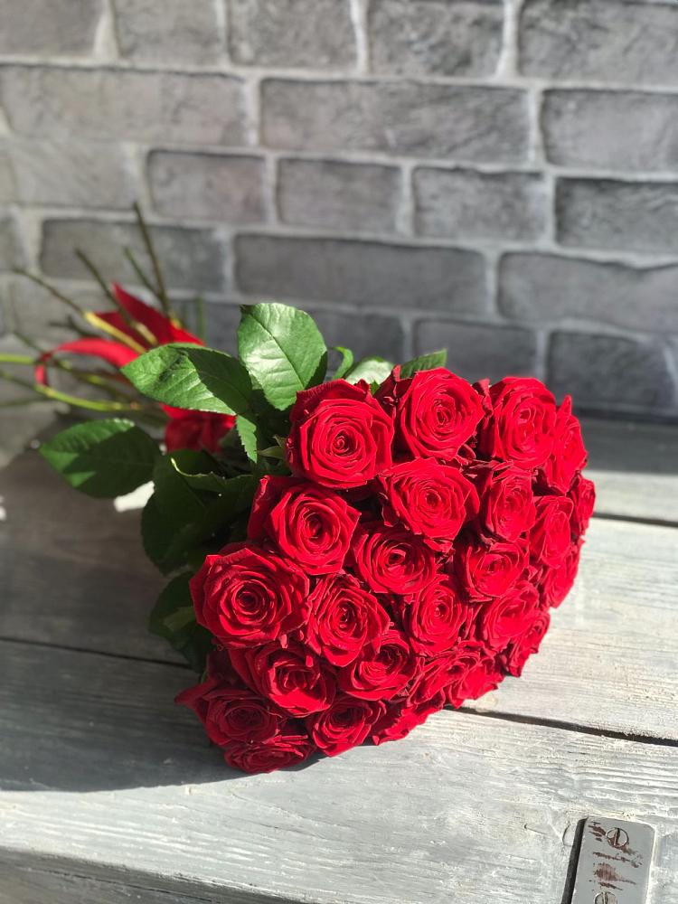 Букет Красные розы Фридом в Трубичино