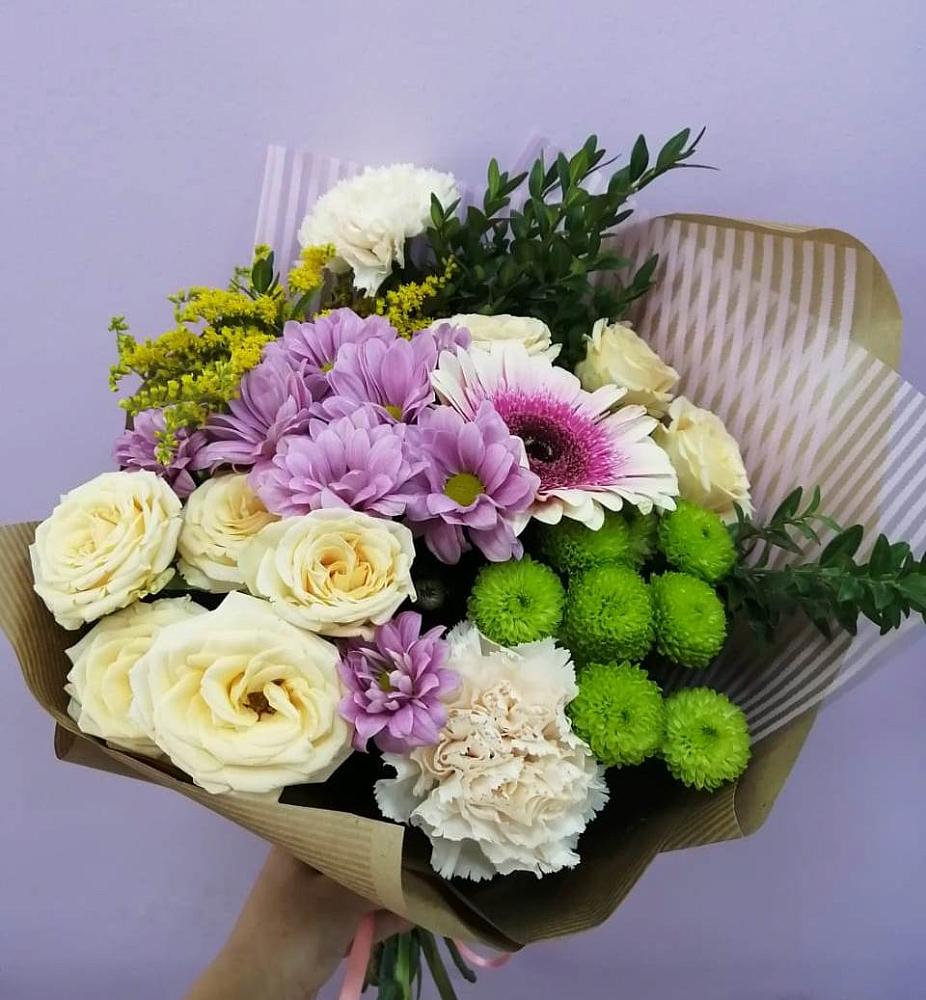 Букет цветов из: Хризантемы, Розы, Гвоздики и Герберы в Трубичино