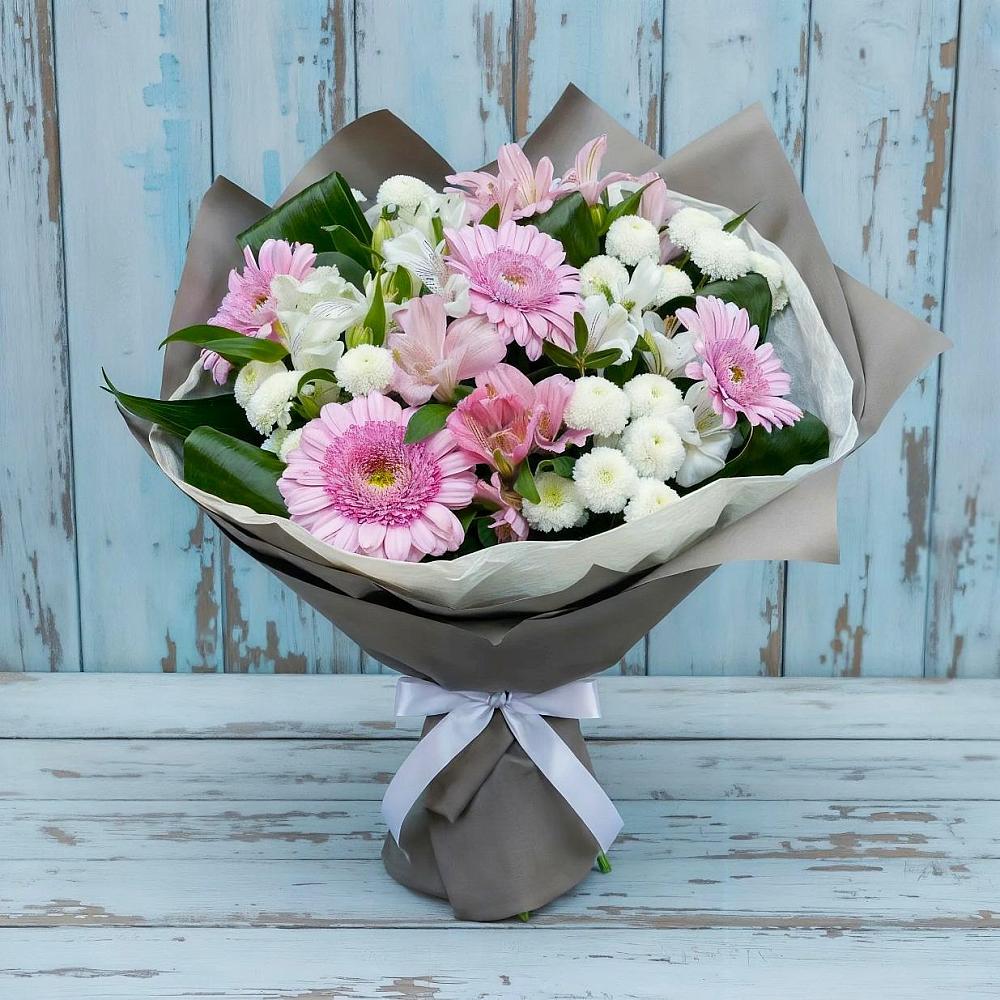 Букет цветов из: Герберы, Альстромерии и Хризантемы в Трубичино